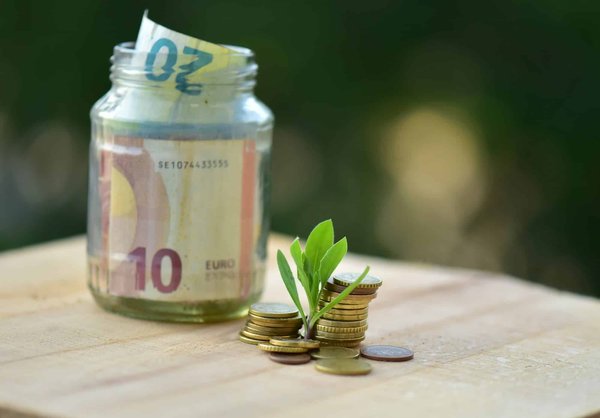 What Are the Best Strategies for Reducing Energy Costs in a Glasgow Office Building?